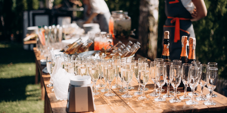 Catering Outdoor Bar Setup